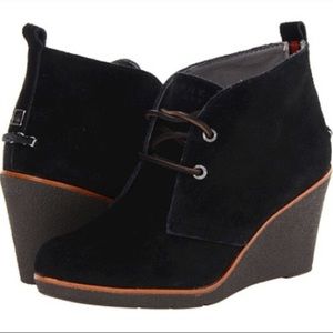 New Sperry Top-Sider Harlow Black Suede Booties
